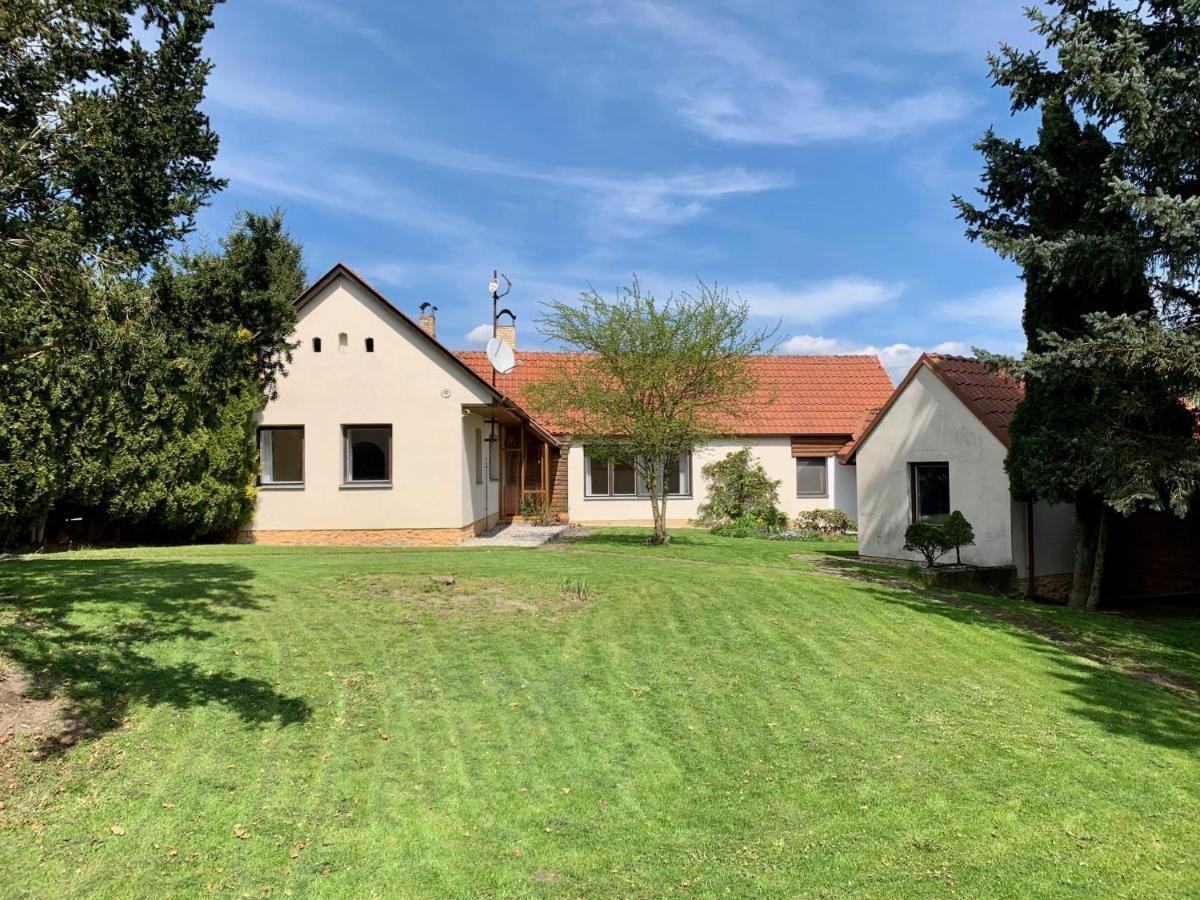 Chalupa Luznice Třeboň Exterior foto